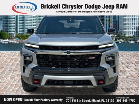 Used 2025 Chevrolet Traverse Z71 AWD/4WD image 8