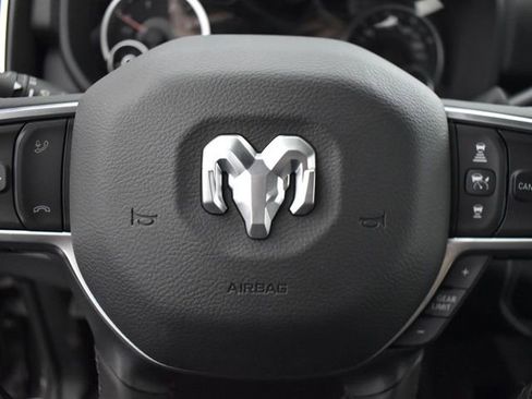 New 2026 RAM 2500 Big Horn AWD/4WD image 20