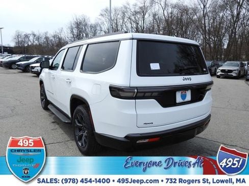 New 2026 Jeep Grand Wagoneer Limited w/ Convenience Group I AWD/4WD image 3