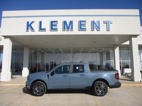 New 2026 Ford Maverick Lariat w/ 4K Tow Package image 1