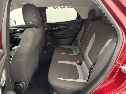 Used 2024 Chevrolet TrailBlazer LS w/ LS Convenience Package FWD image 20