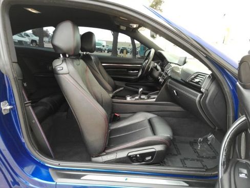 Used 2019 BMW M4 CS w/ Executive Package image 18