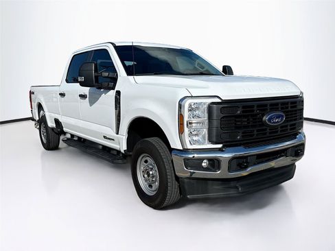 Used 2024 Ford F250 XL w/ XL Chrome Package AWD/4WD image 16
