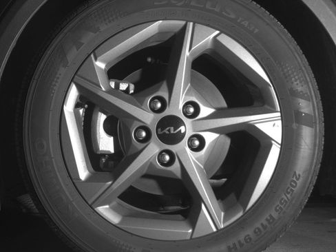 Used 2025 Kia K4 FWD image 12