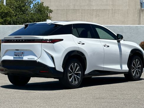 Certified 2024 Lexus RZ 300e Premium w/ Technology Package FWD image 2