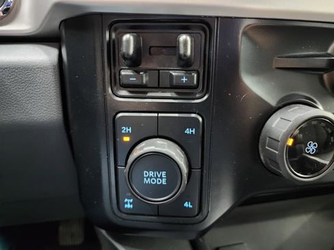 Used 2024 Ford F350 XLT w/ XLT Premium Package image 68