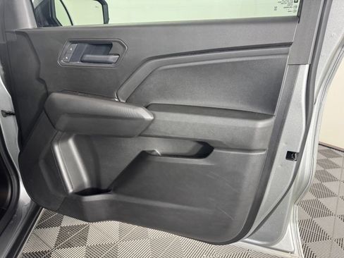 Used 2025 Chevrolet Colorado Trail Boss AWD/4WD image 30