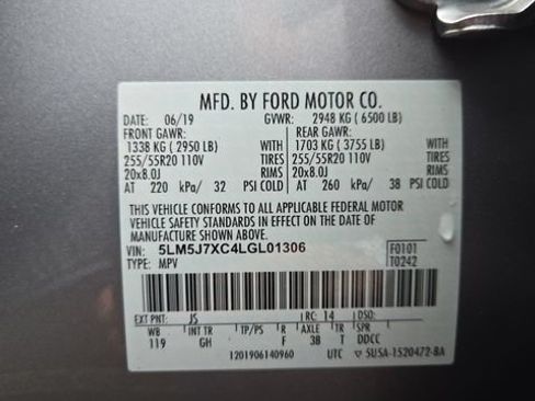 Certified 2020 Lincoln Aviator Reserve w/ Equipment Group 201A AWD/4WD image 33