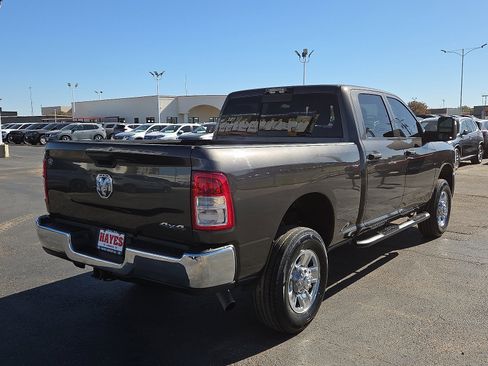 Used 2024 RAM 2500 Tradesman w/ Chrome Appearance Group image 4