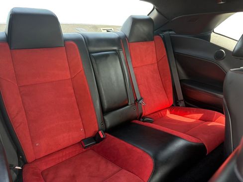 Used 2022 Dodge Challenger R/T Scat Pack RWD image 18