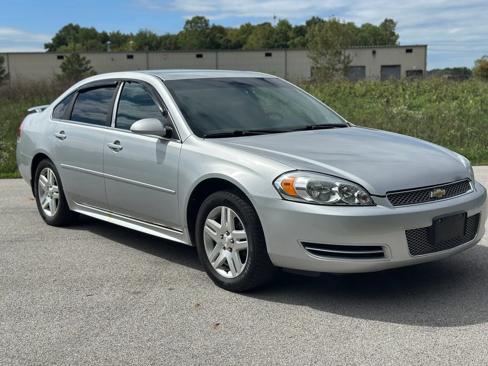 Used 2012 Chevrolet Impala LT FWD image 3