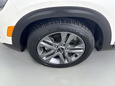 Used 2022 Kia Seltos S image 38