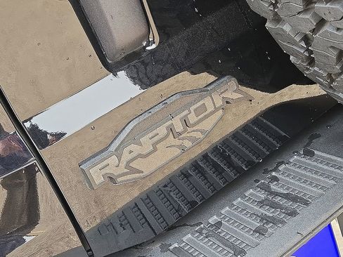 Used 2024 Ford Bronco Raptor image 12