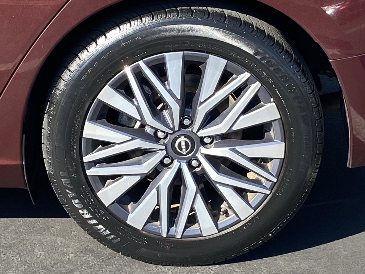 Certified 2024 Nissan Altima 2.5 SV FWD image 8