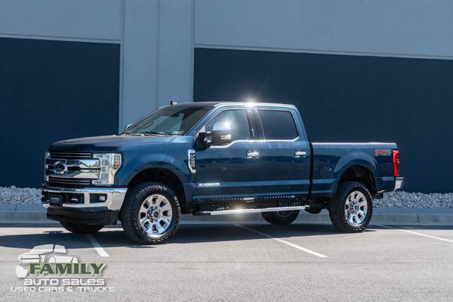 Used 2019 Ford F250 Lariat w/ Lariat Ultimate Package AWD/4WD image 2
