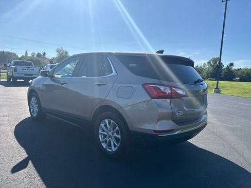 Used 2019 Chevrolet Equinox LT FWD image 3