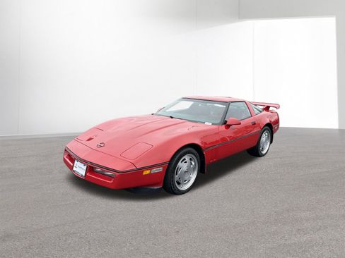 Used 1988 Chevrolet Corvette Coupe RWD image 4