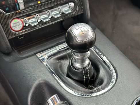 Used 2015 Ford Mustang GT Premium image 33