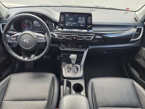 Used 2021 Kia Seltos EX AWD/4WD image 4