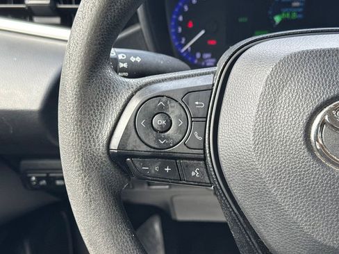 Used 2020 Toyota Corolla LE FWD image 26