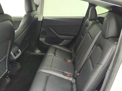 Used 2020 Tesla Model Y Long Range AWD/4WD image 25
