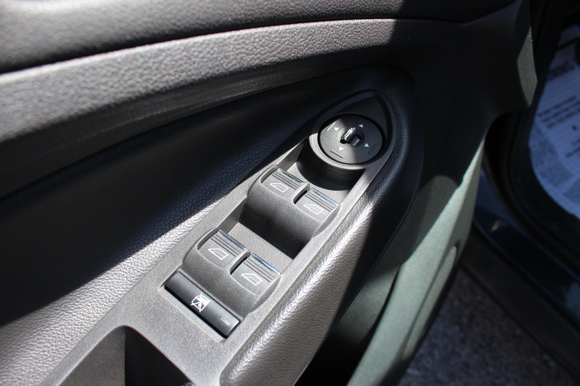 Used 2014 Ford Escape Titanium AWD/4WD image 15
