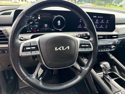 Used 2024 Kia Telluride SX X-Line AWD/4WD image 32