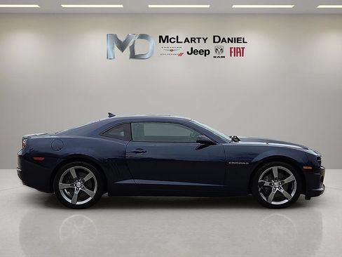 Used 2012 Chevrolet Camaro SS RWD image 6