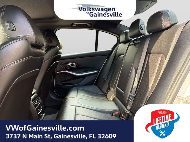 Used 2026 BMW 330i xDrive Sedan w/ Convenience Package AWD/4WD image 13