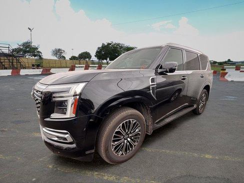 Used 2025 Nissan Armada SL w/ Captain's Chari Seat Package RWD image 5