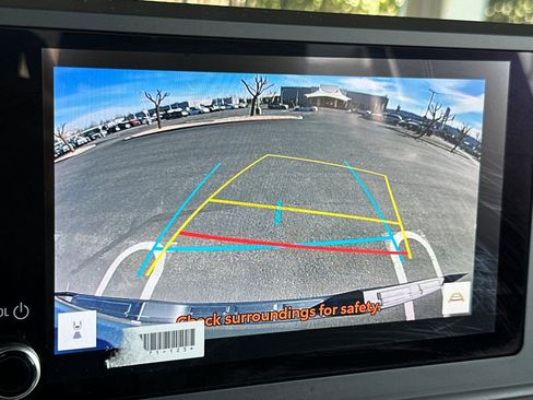 Certified 2025 Toyota Tacoma SR5 image 22