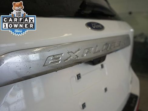 Certified 2023 Ford Explorer XLT image 13