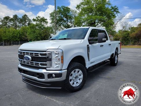 Used 2024 Ford F350 XLT AWD/4WD image 1