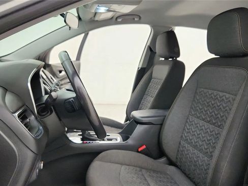 Used 2022 Chevrolet Equinox LT image 28