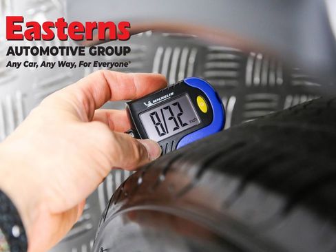 Used 2025 Honda Civic Sport image 28