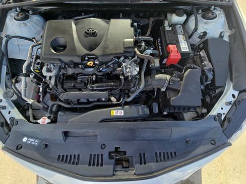 Used 2021 Toyota Camry SE image 29