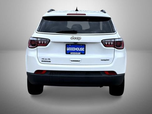 Used 2019 Jeep Compass Latitude AWD/4WD image 6