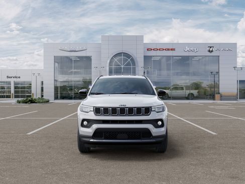 New 2026 Jeep Compass Latitude AWD/4WD image 32