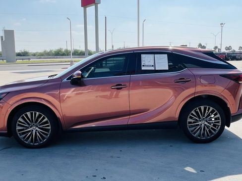 Used 2024 Lexus RX 350 FWD image 4