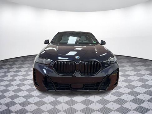 Certified 2024 BMW X6 xDrive40i w/ Executive Package AWD/4WD image 6