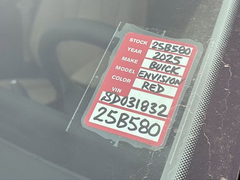 New 2025 Buick Envision Preferred image 26