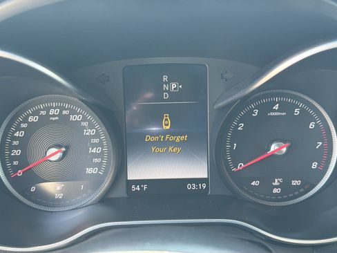 Used 2015 Mercedes-Benz C 400 4MATIC image 37