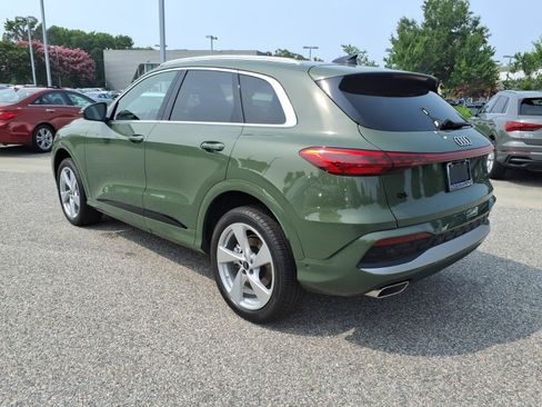 Used 2025 Audi Q5 Premium Plus w/ Premium Plus AWD/4WD image 7