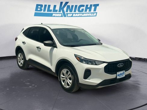 Used 2023 Ford Escape AWD image 7