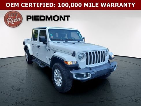Used 2023 Jeep Gladiator Sport AWD/4WD image 3