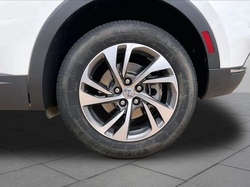 Used 2023 Buick Envision Essence FWD image 11
