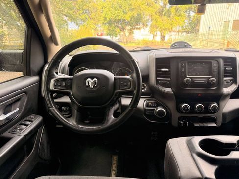 Used 2019 RAM 1500 Tradesman RWD image 13