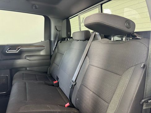 Used 2022 Chevrolet Silverado 1500 LT w/ Safety Package image 4