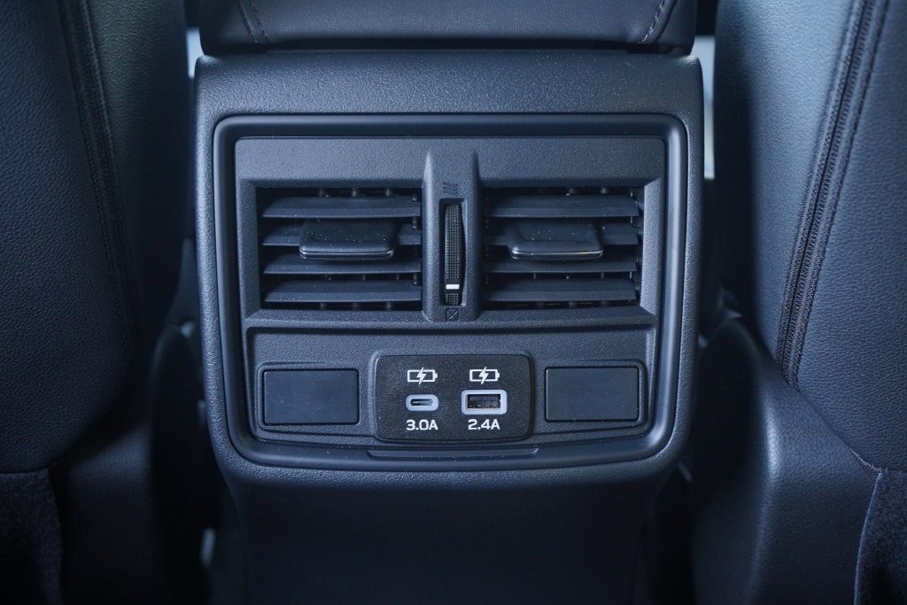 New 2026 Subaru Outback Premium AWD/4WD image 34