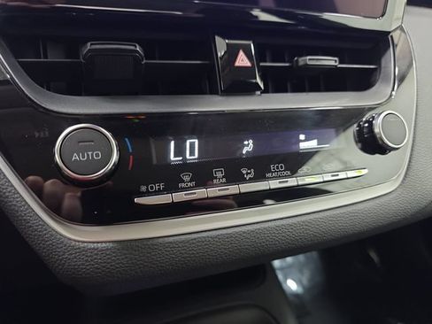 Certified 2025 Toyota Corolla LE FWD image 19